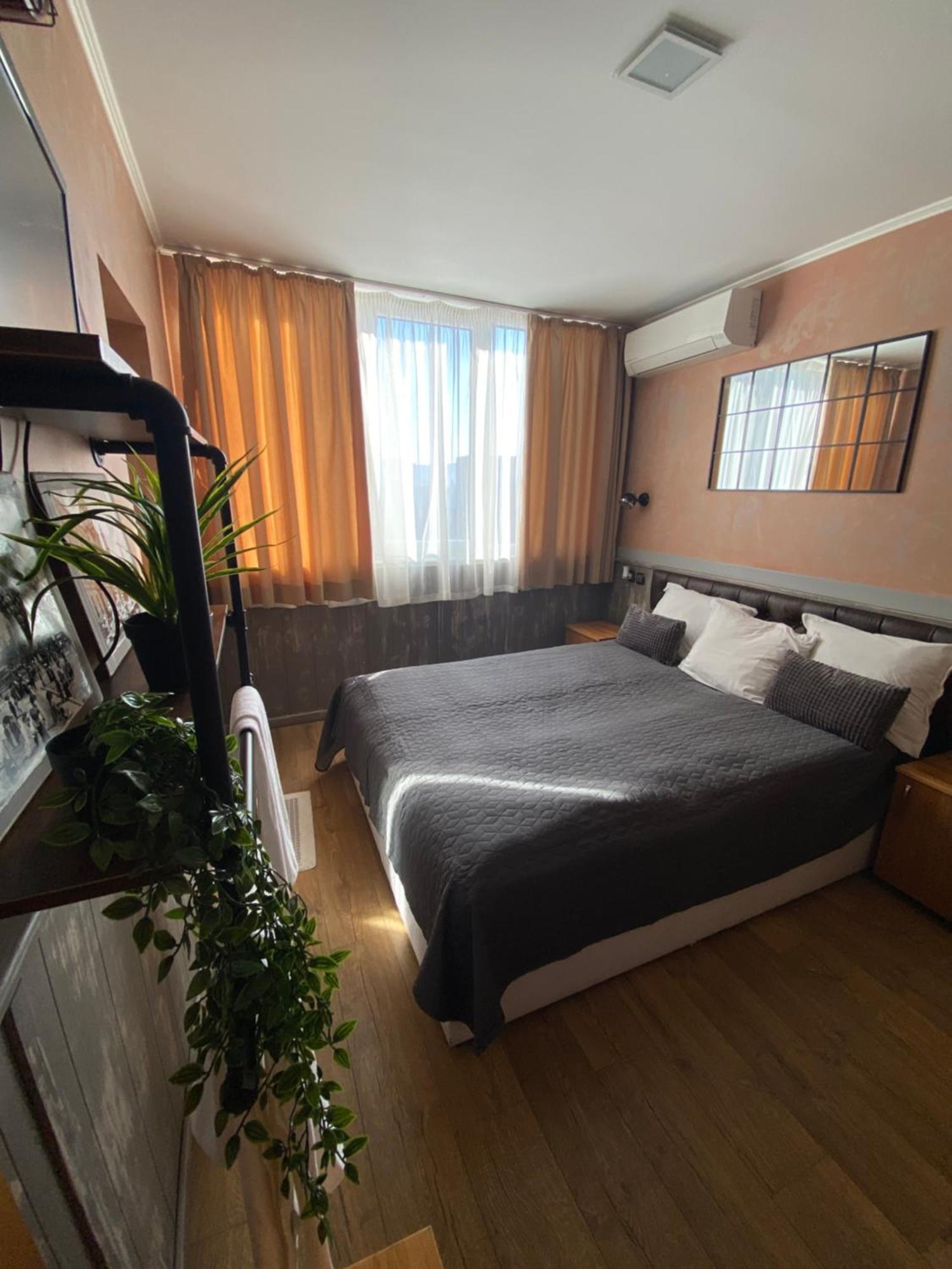 City Hotel 벨리코 터르노보 외부 사진